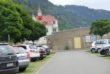 parkovisko v obci Schmilka