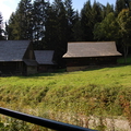 pohľad z vláčika na Múzeum kysuckej dediny